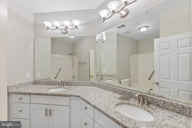 Building Photo - 46608 Drysdale Terrace
