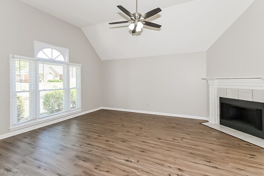 Building Photo - 1555 Appling Wood Cove N