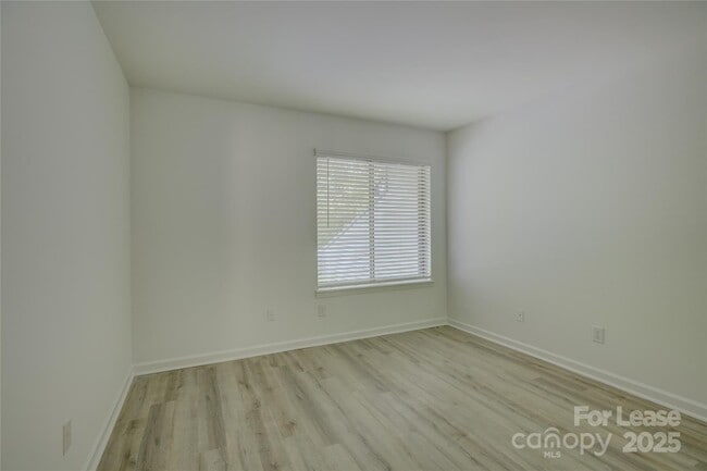 Building Photo - 11514 Turn Stone Ct