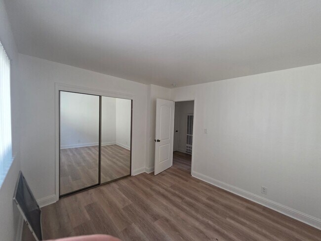 Building Photo - Discover 3528-3538 Agate in Santa Clara Open House Sunday August 2nd from 12noon-3pm