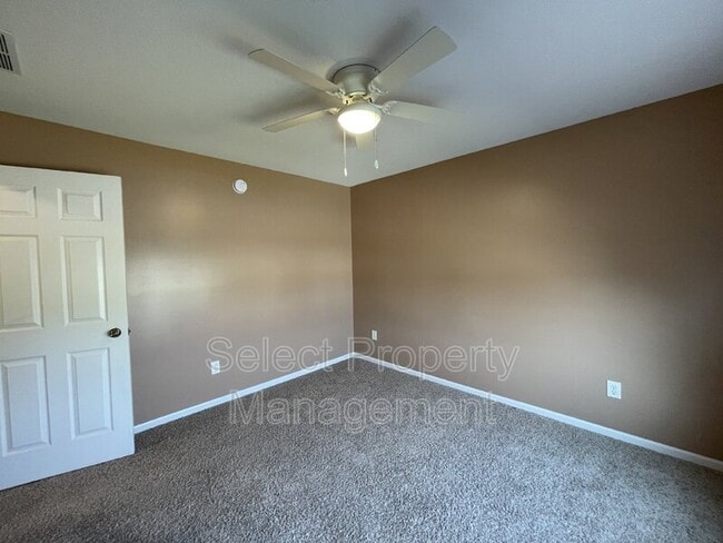 Building Photo - 12927 Cocoplum Ct