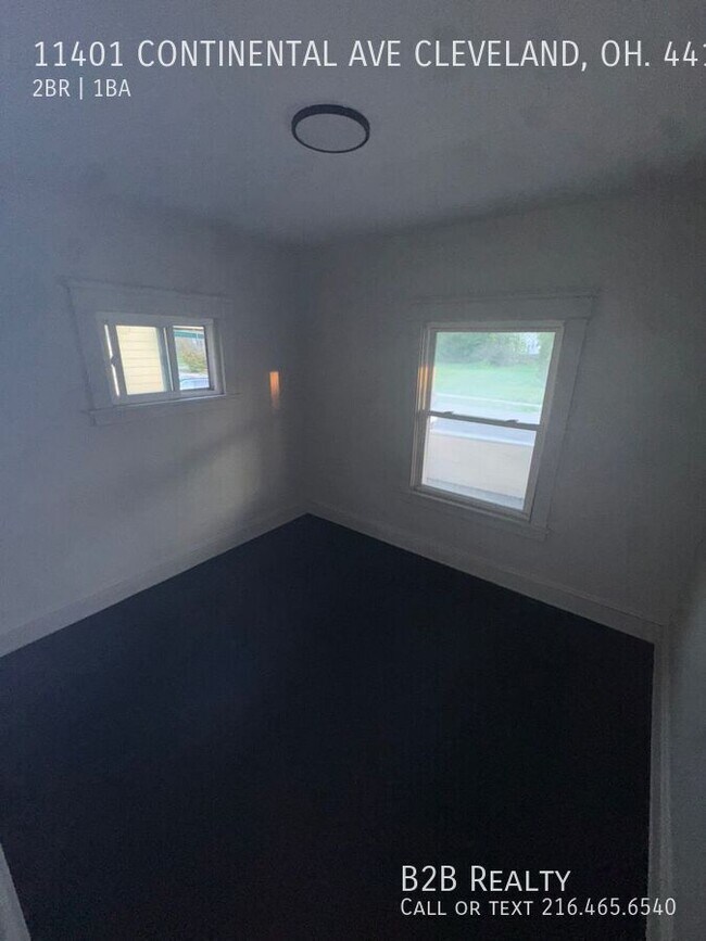 Building Photo - 11401 Continental Ave