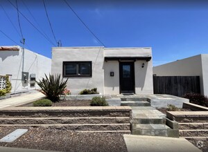 Building Photo - Fantastic 2 Bedroom 1 Bath Home in New Mon...