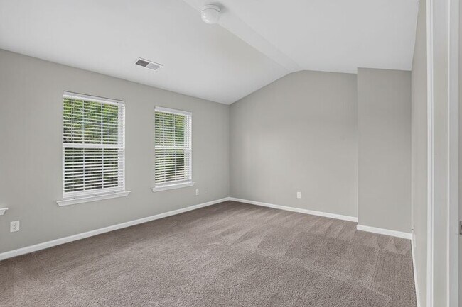 Building Photo - 730 Celeste Ln