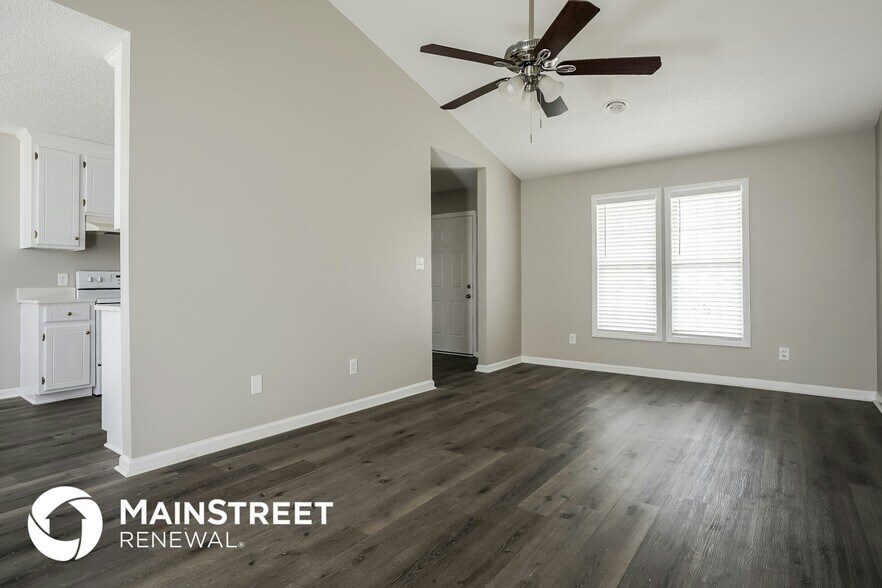 Building Photo - 1499 Smokey Mountain Dr