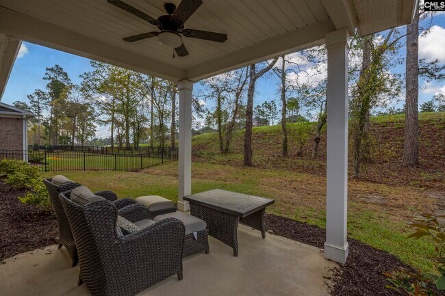 Building Photo - 102 Backspin Dr