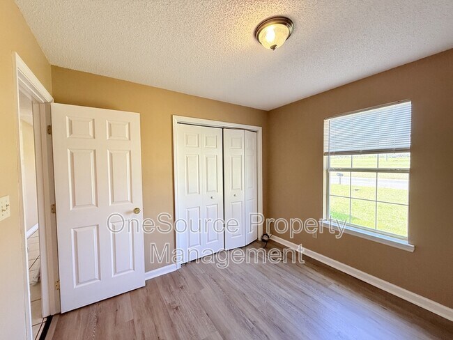 Building Photo - 2135 Hamilton St