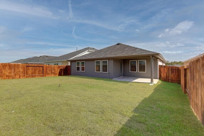 Building Photo - 20550 Fourier Dr