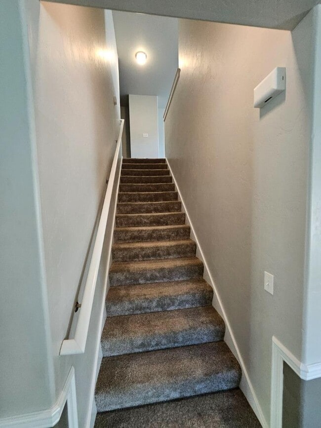 Building Photo - 141 Rivers Edge Ct