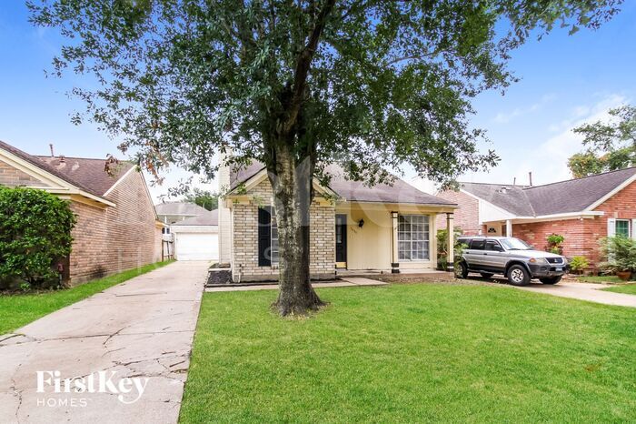 Primary Photo - 5430 Santrey Dr