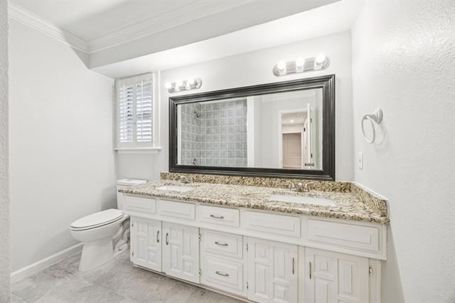 Building Photo - 2413 Bluffton Dr