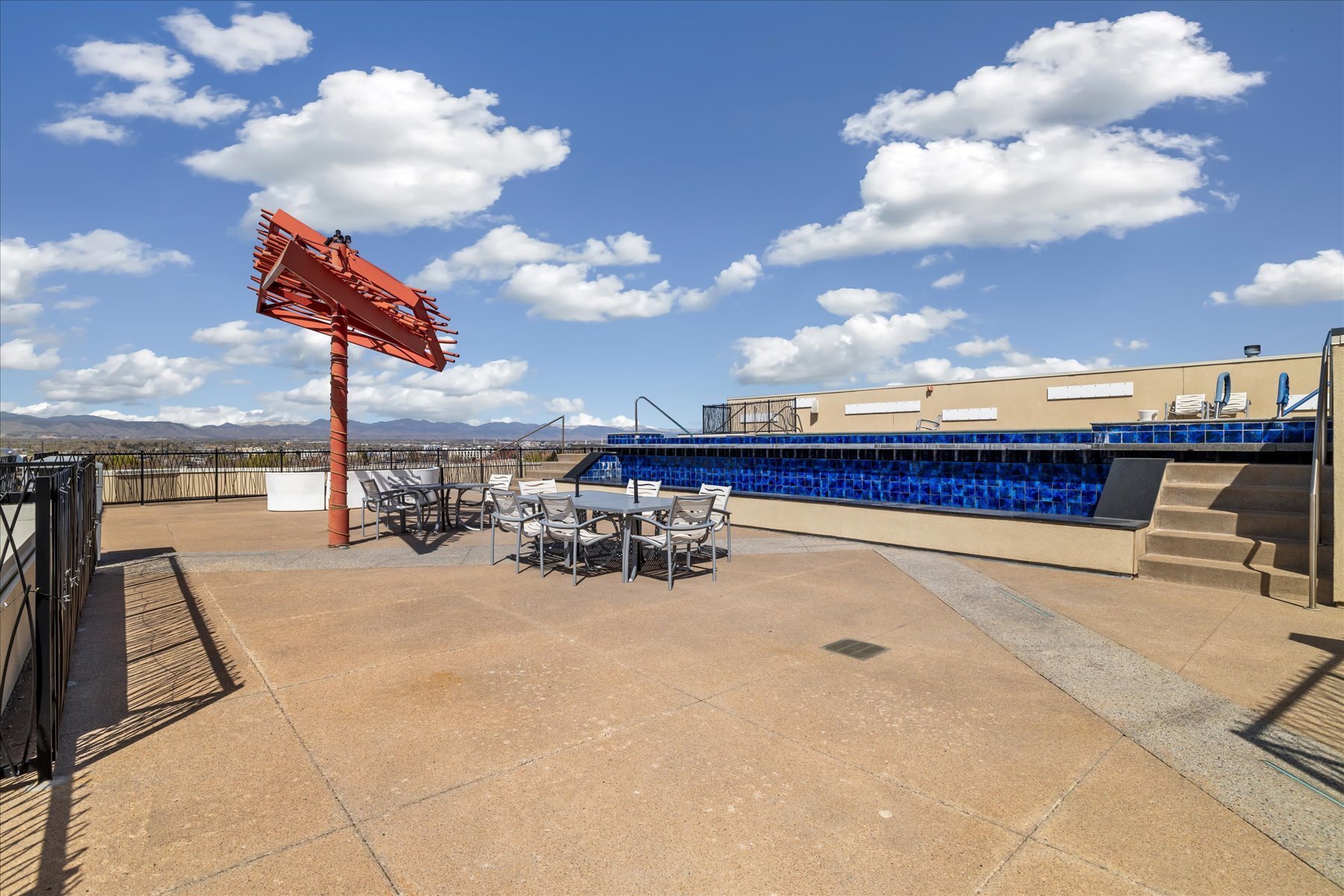 Rooftop Pool - 410 Acoma St