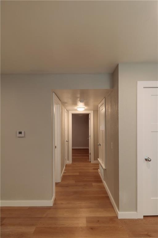 Building Photo - 811 N Pleasant St