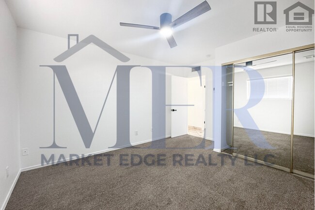 Building Photo - 5Bed/2Bath Home at Southern/Mill Ave! $399...