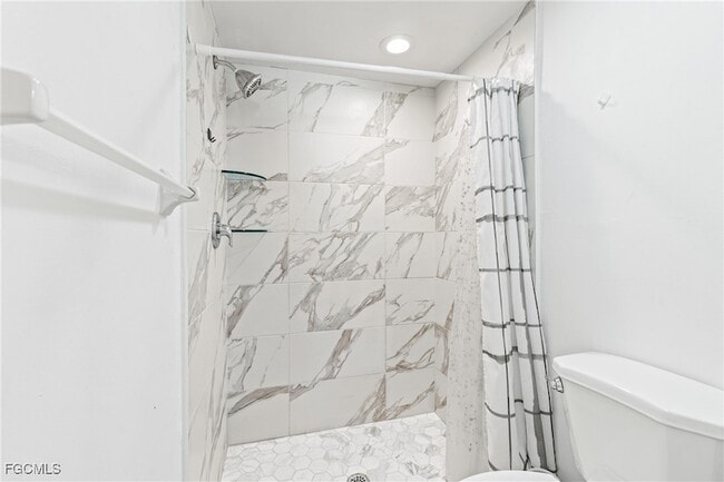 Building Photo - 1429 Cape Coral Pkwy W