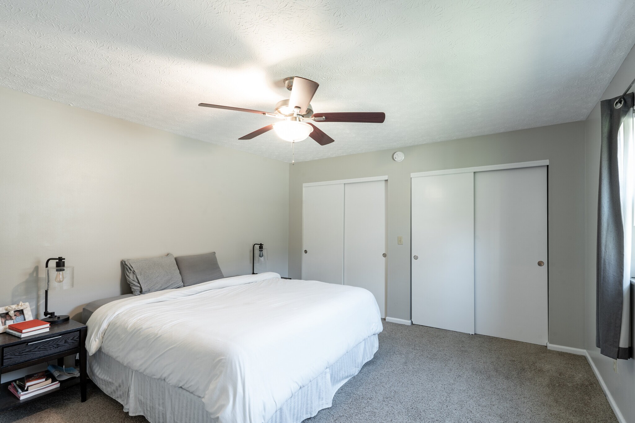 Main level Master Bedroom - 67 Groton Dr
