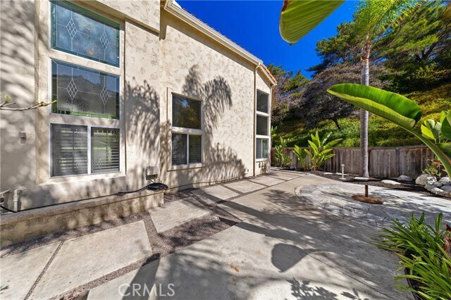 Building Photo - 1221 Via Presa