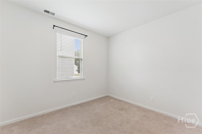 Building Photo - 116 Buttermere Wy