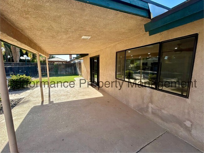 Building Photo - Stunning 3 Bed/2 Bath NW Bakersfield Home w/ Pool, RBP & $0 Deposit Option