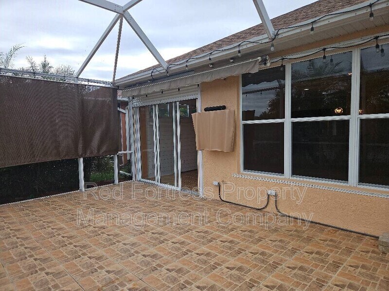 Building Photo - 1775 Scarlett Ave