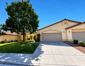 Building Photo - ***MOVE-IN SPECIAL!!!*** 2-Bedroom, 2-Bathroom Townhome located in Henderson, Nevada