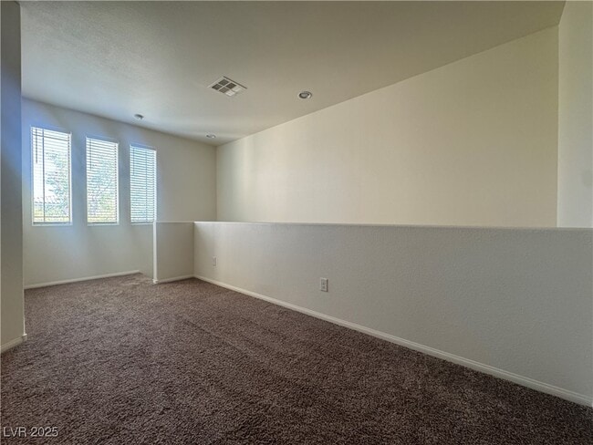 Building Photo - 9241 Forest Meadows Ave