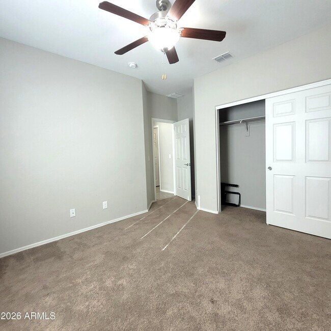 Building Photo - 25925 W Tonto Ln