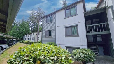 Building Photo - 12703 NE 129th Ct