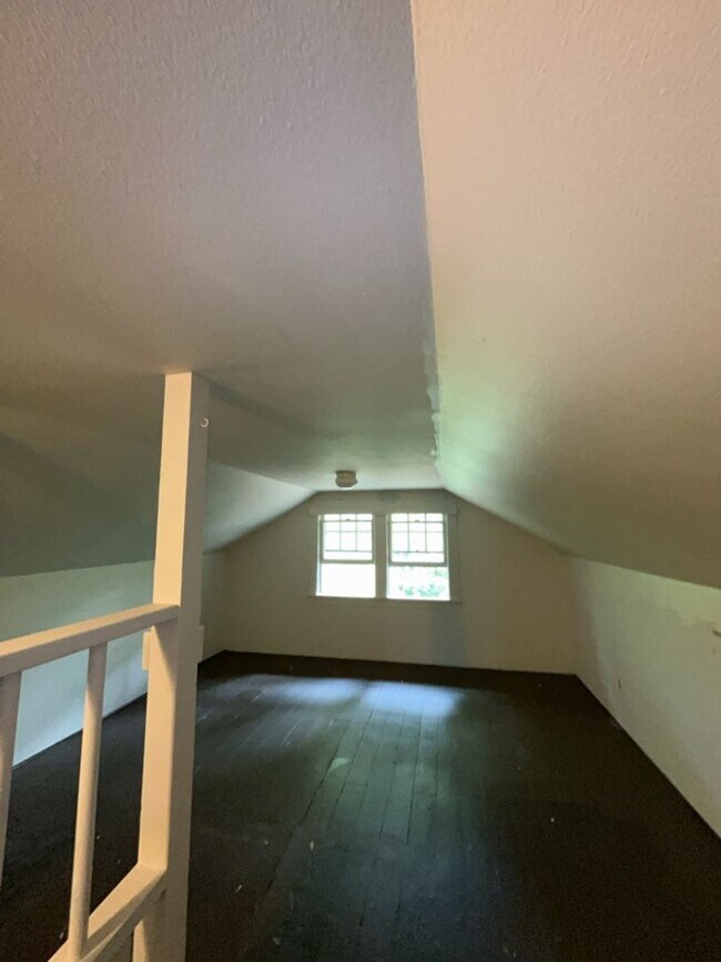 Building Photo - 1141 Franklin St