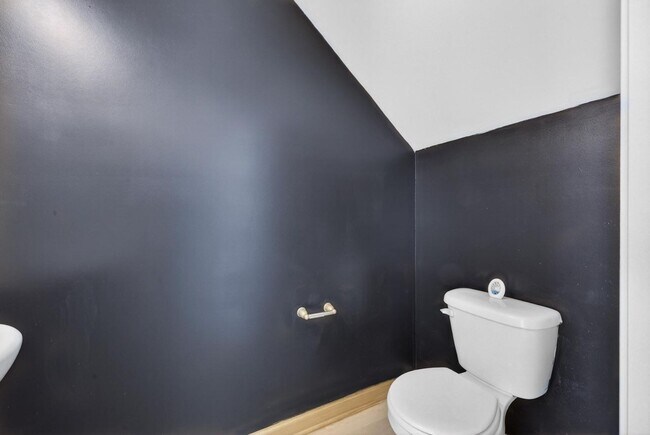 Building Photo - 4119 Thimbleberry Dr