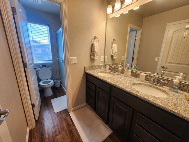 Building Photo - Beautiful 4-Bedroom Home in Lorson Ranch –...