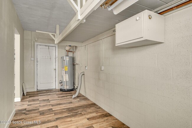 Building Photo - 458 Sandpiper Dr