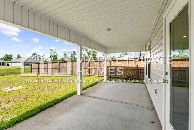 Building Photo - 7504 Delancey St