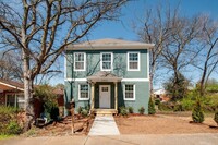 Building Photo - "Charming 3-Bed, 3-Bath Gem on Booker Stre...
