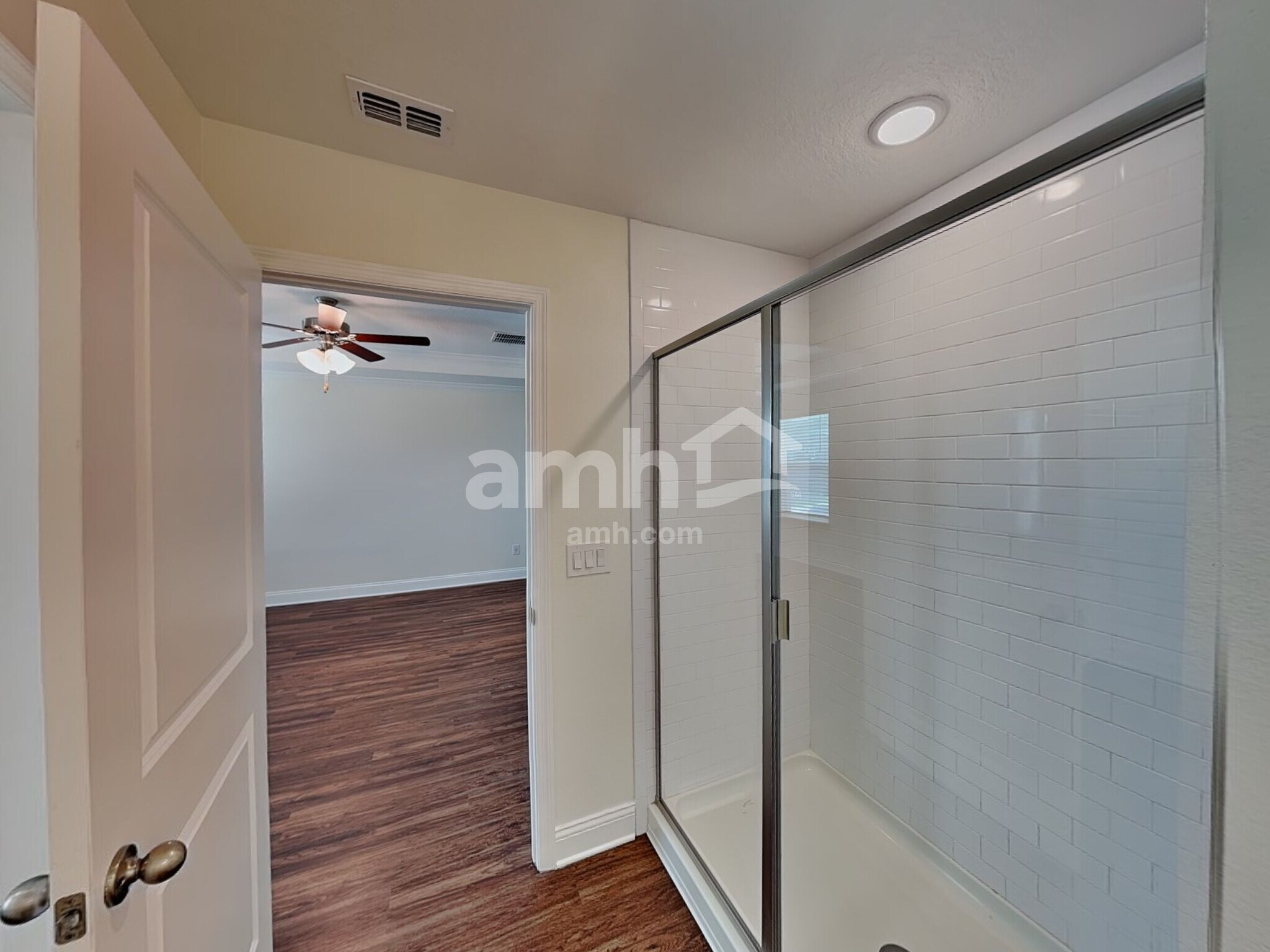 Building Photo - 6065 Little Blf Cir
