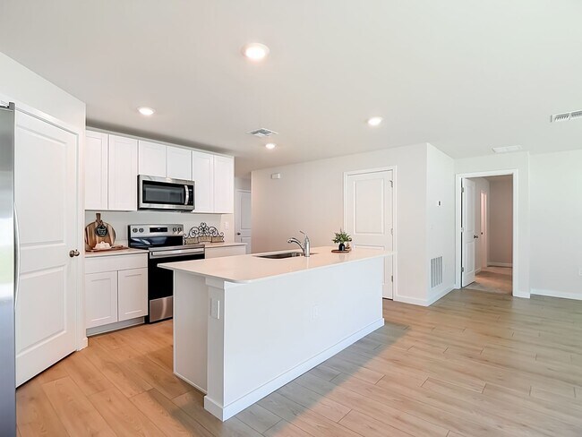 Building Photo - 14168 Hemingway Oaks Trl