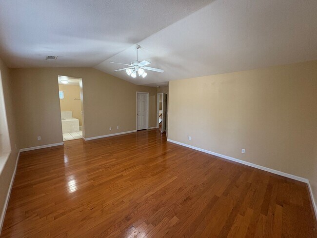 Building Photo - Beautiful 4 Bedroom coming soon!