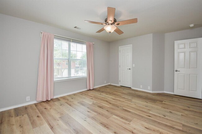 Building Photo - 7223 Toad Hollow