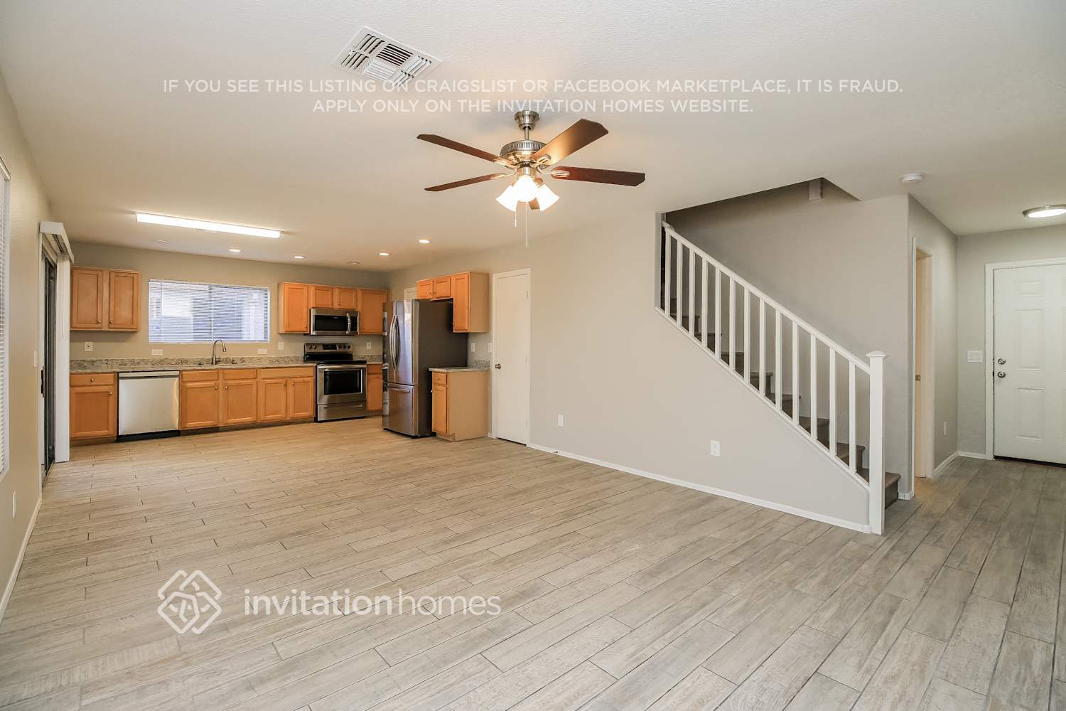 Building Photo - 1042 S San Vincente Ct