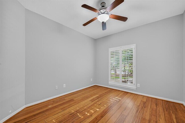 Building Photo - 13919 Aspen Cove Dr