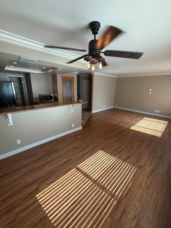 Building Photo - 5313 Barranca Ave