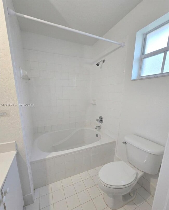 Building Photo - 8936 W Flagler St