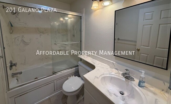 Building Photo - 201 Galano Plaza