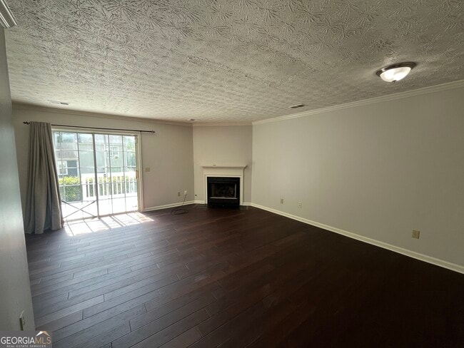 Building Photo - 3461 Kingswood Run
