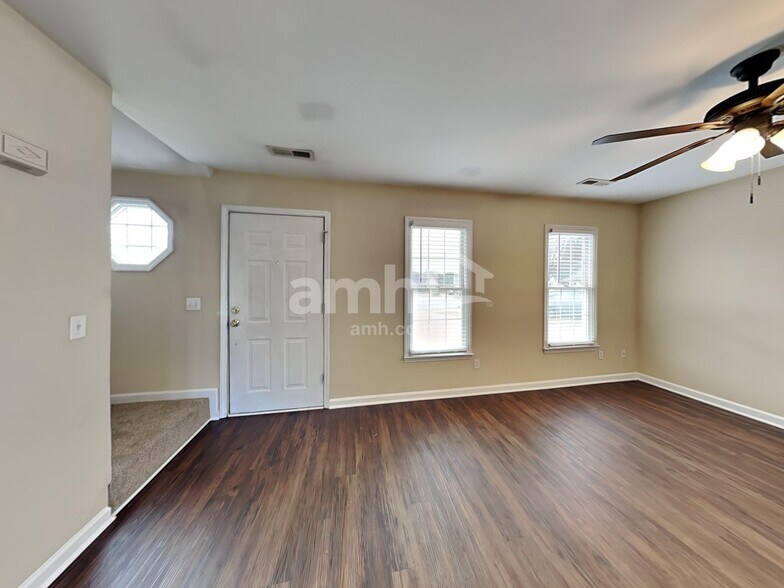 Building Photo - 3700 Whitley Ct