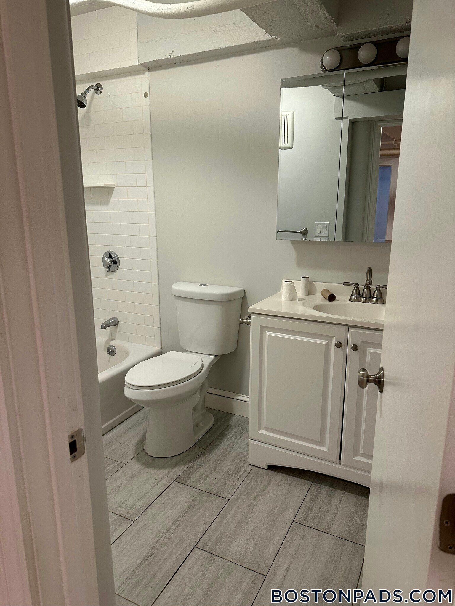 Building Photo - 1450 Commonwealth Ave