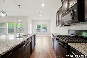 Building Photo - 13010 Vista Holw