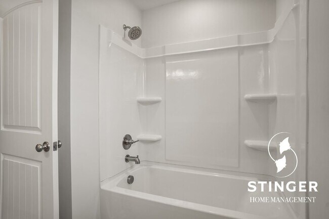 Building Photo - 103 Grange Ln