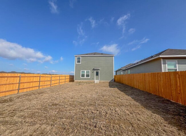 Building Photo - 254 The Bad Wy