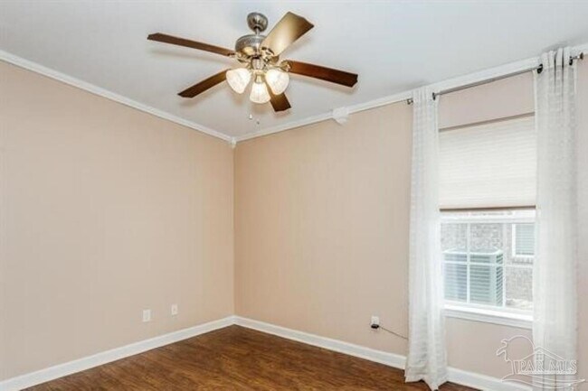 Building Photo - 4979 Vizcaya Dr